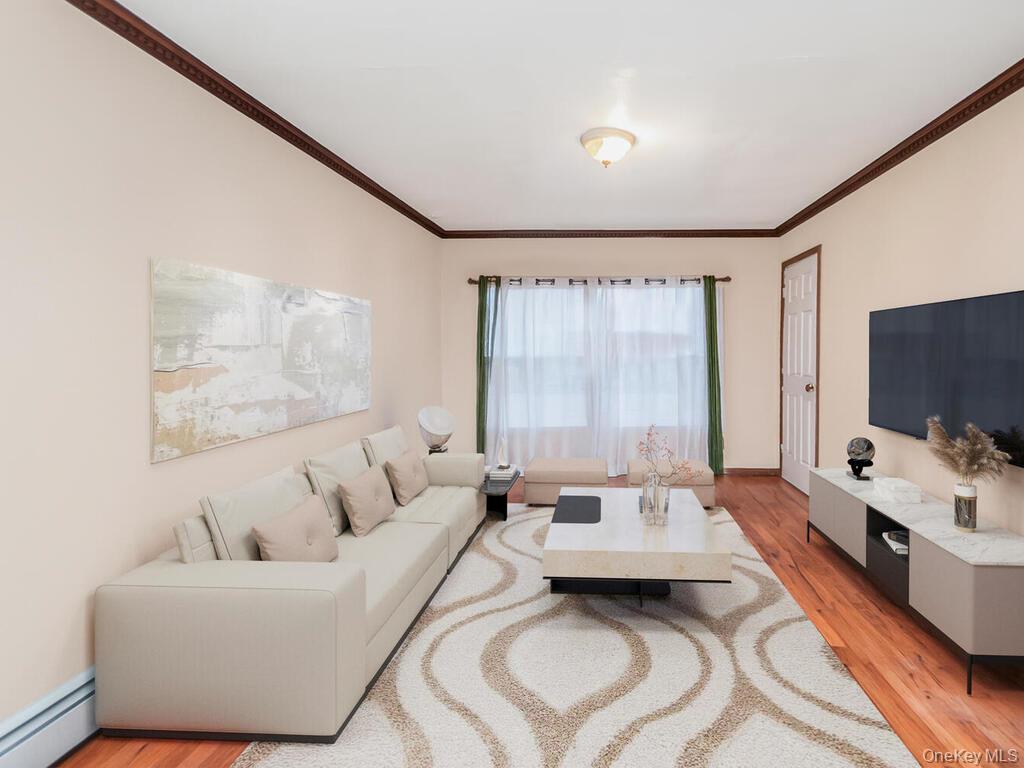 4190 E Tremont Avenue