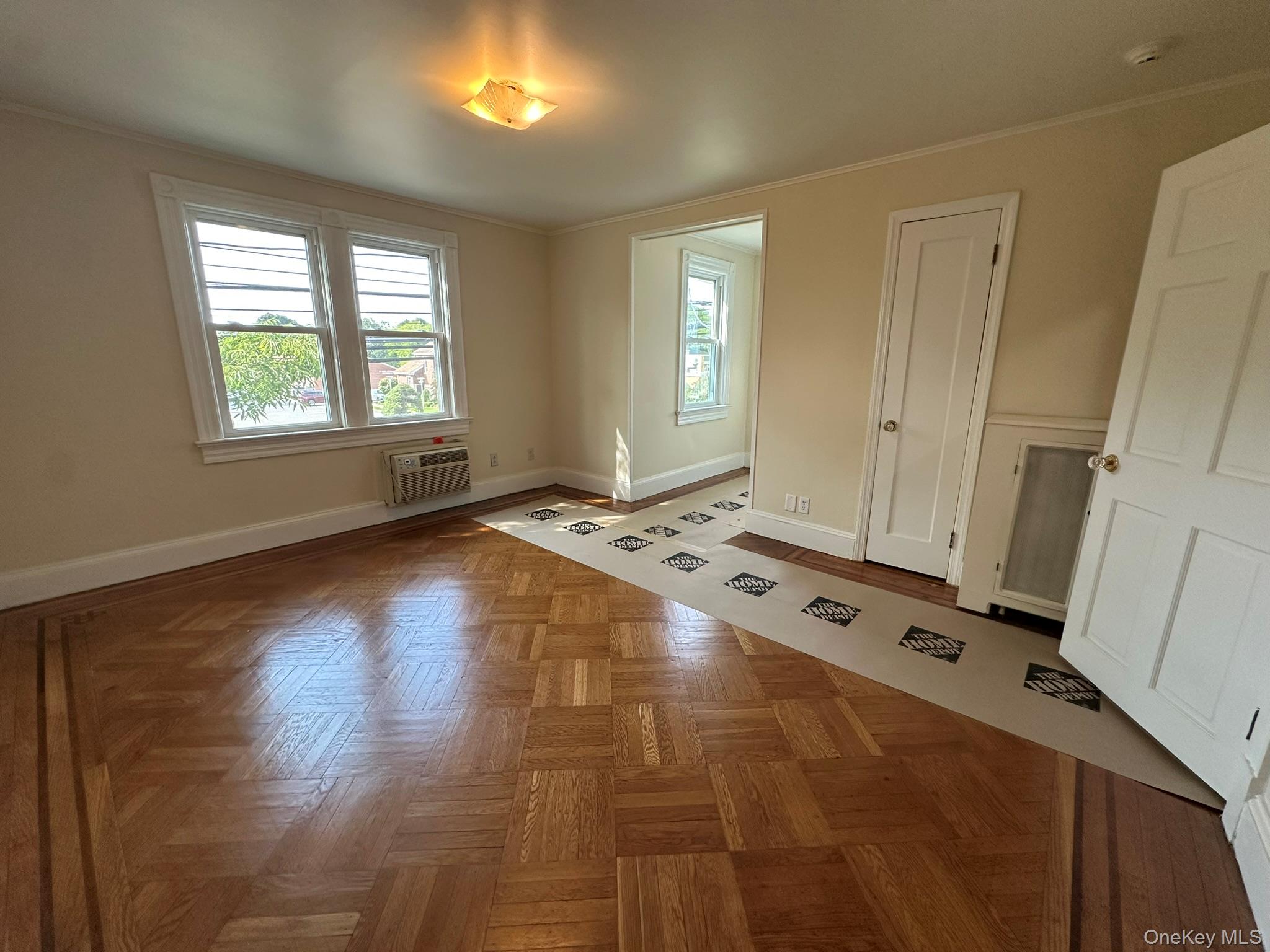 215 Conklin Street