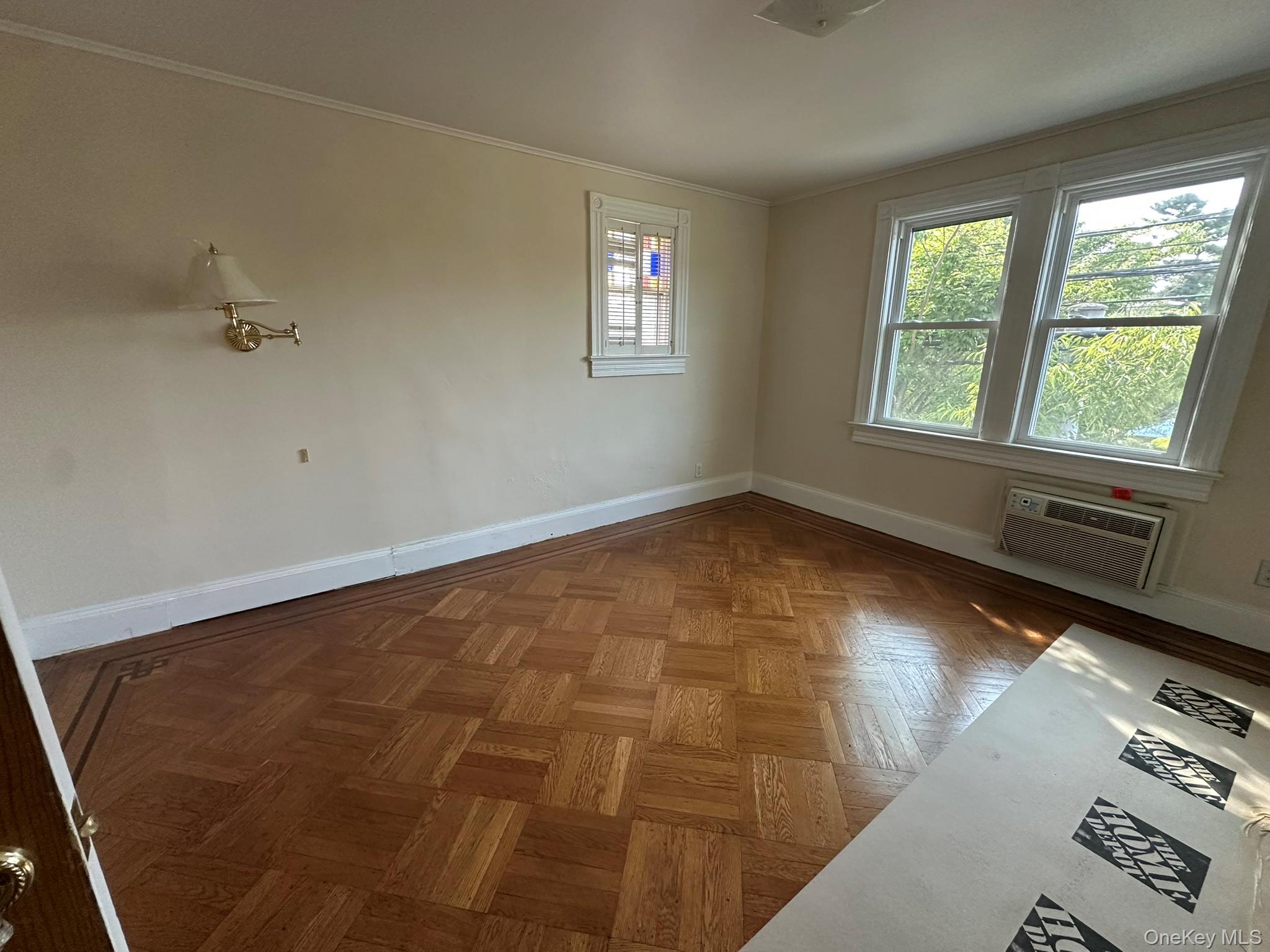 215 Conklin Street