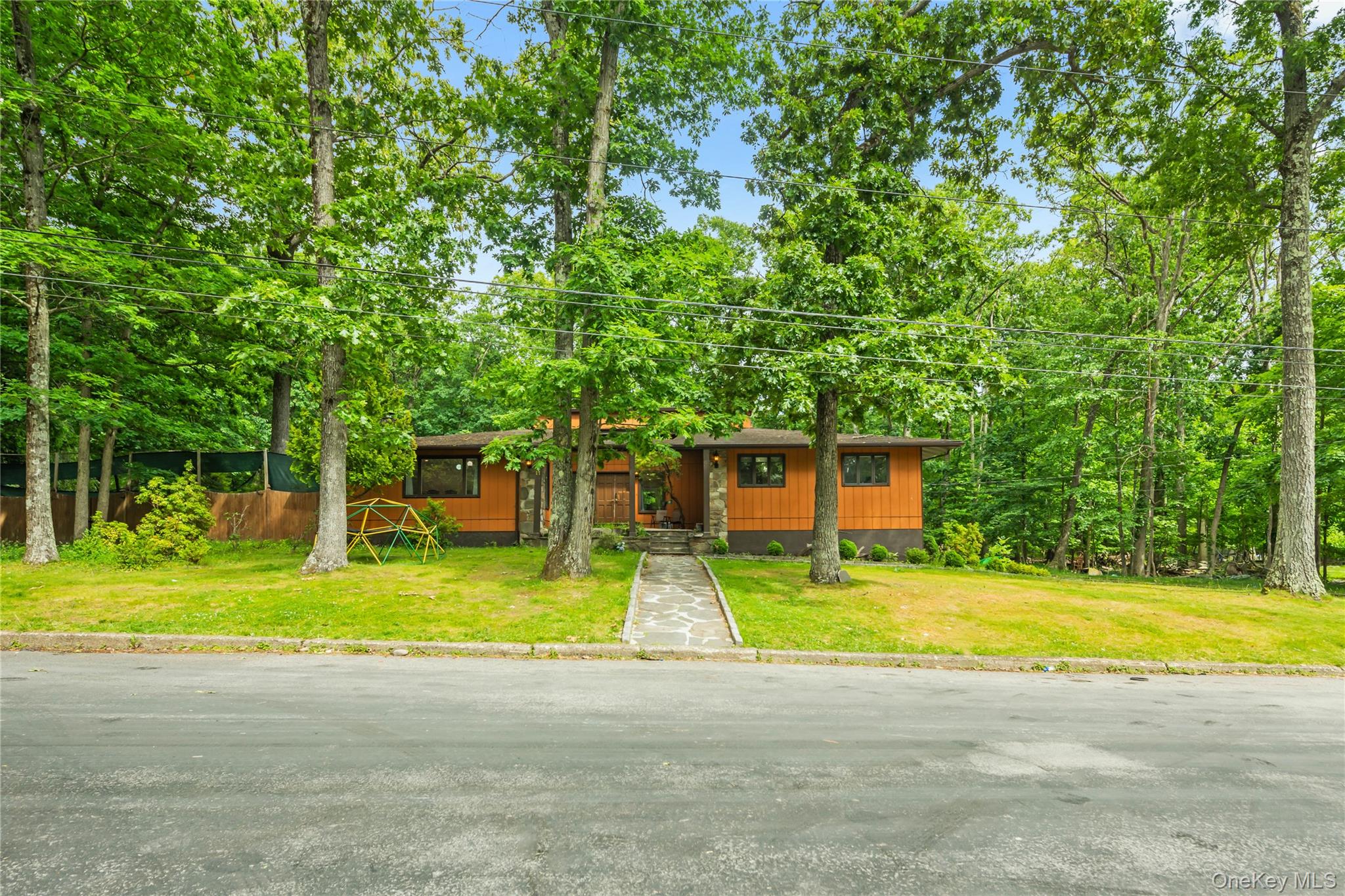 11 Cliff Court