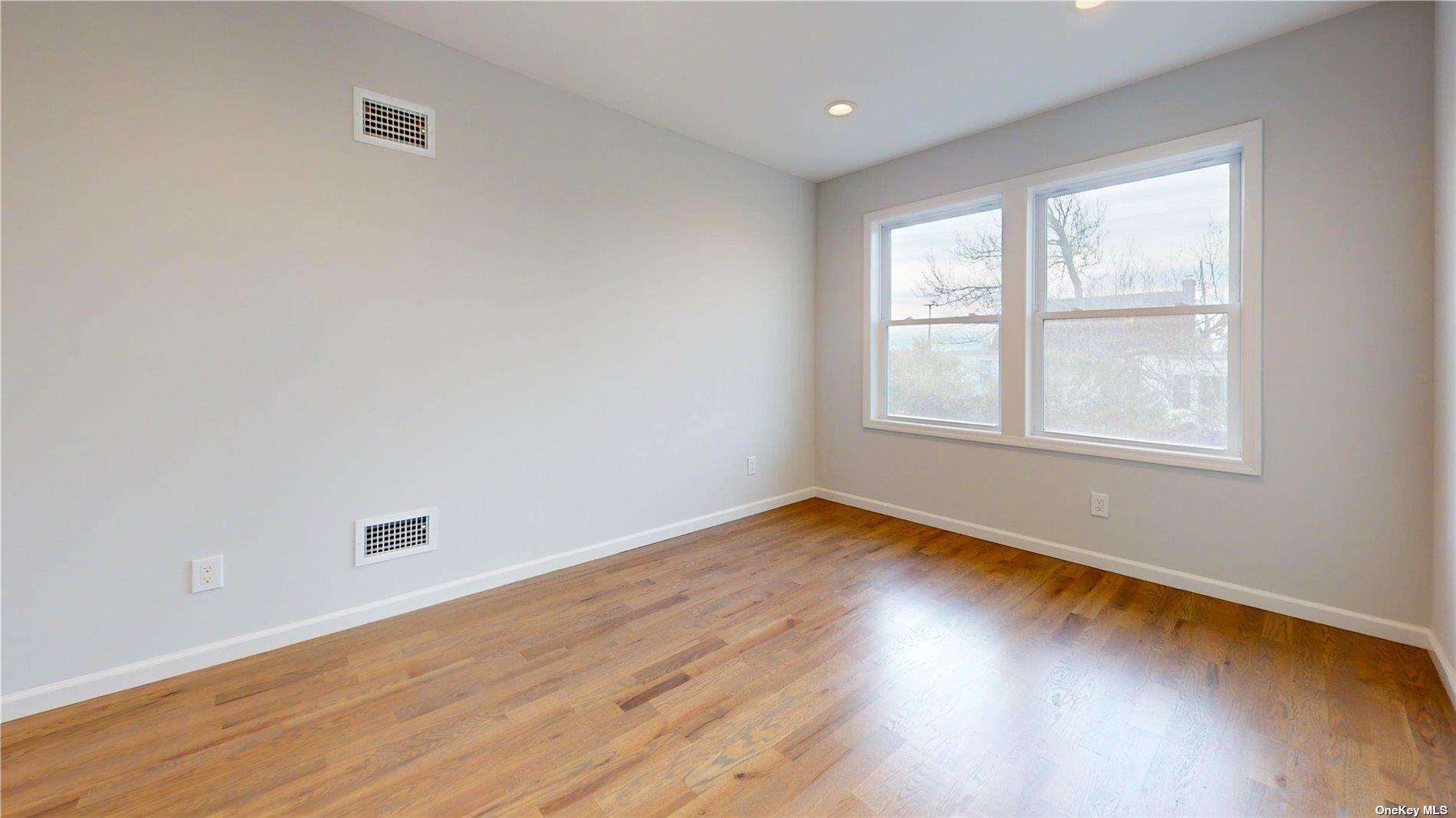 6 Quail Road, Mastic Beach, New York image 13