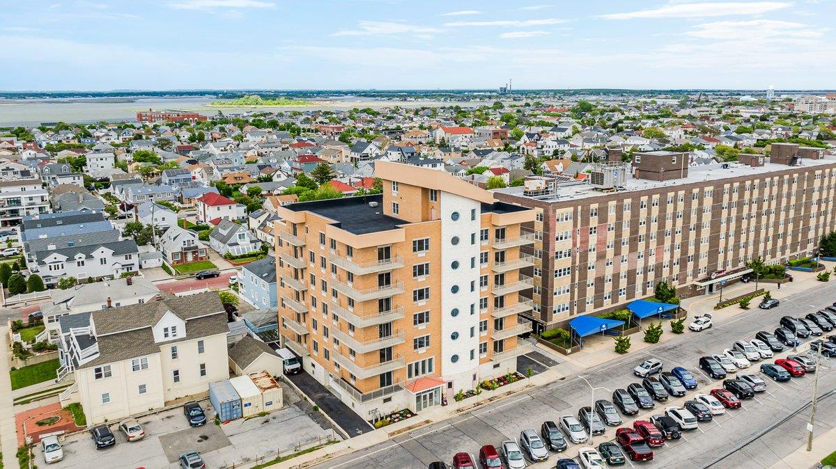 661 W Broadway #202, Long Beach, New York image 23