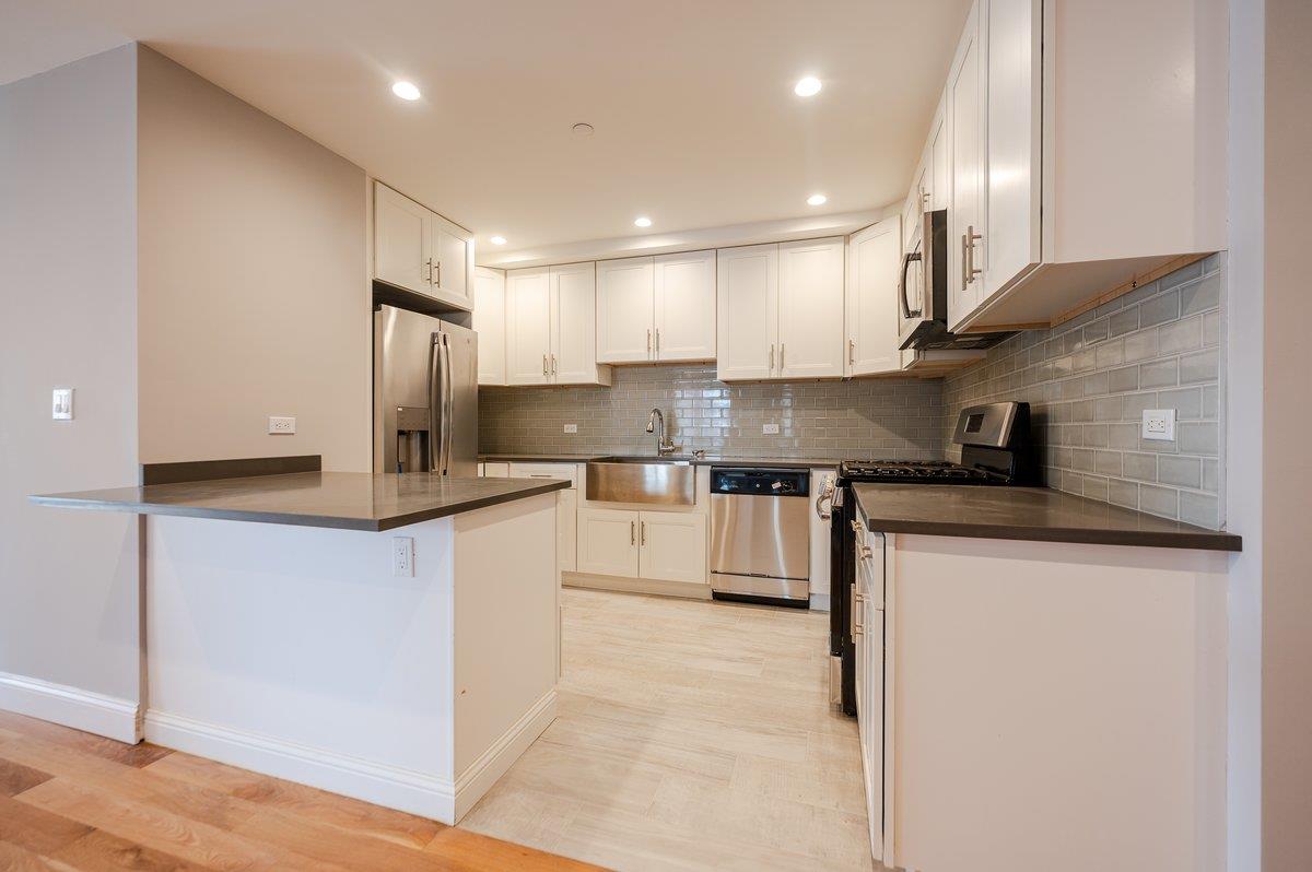 661 W Broadway #202, Long Beach, New York image 7