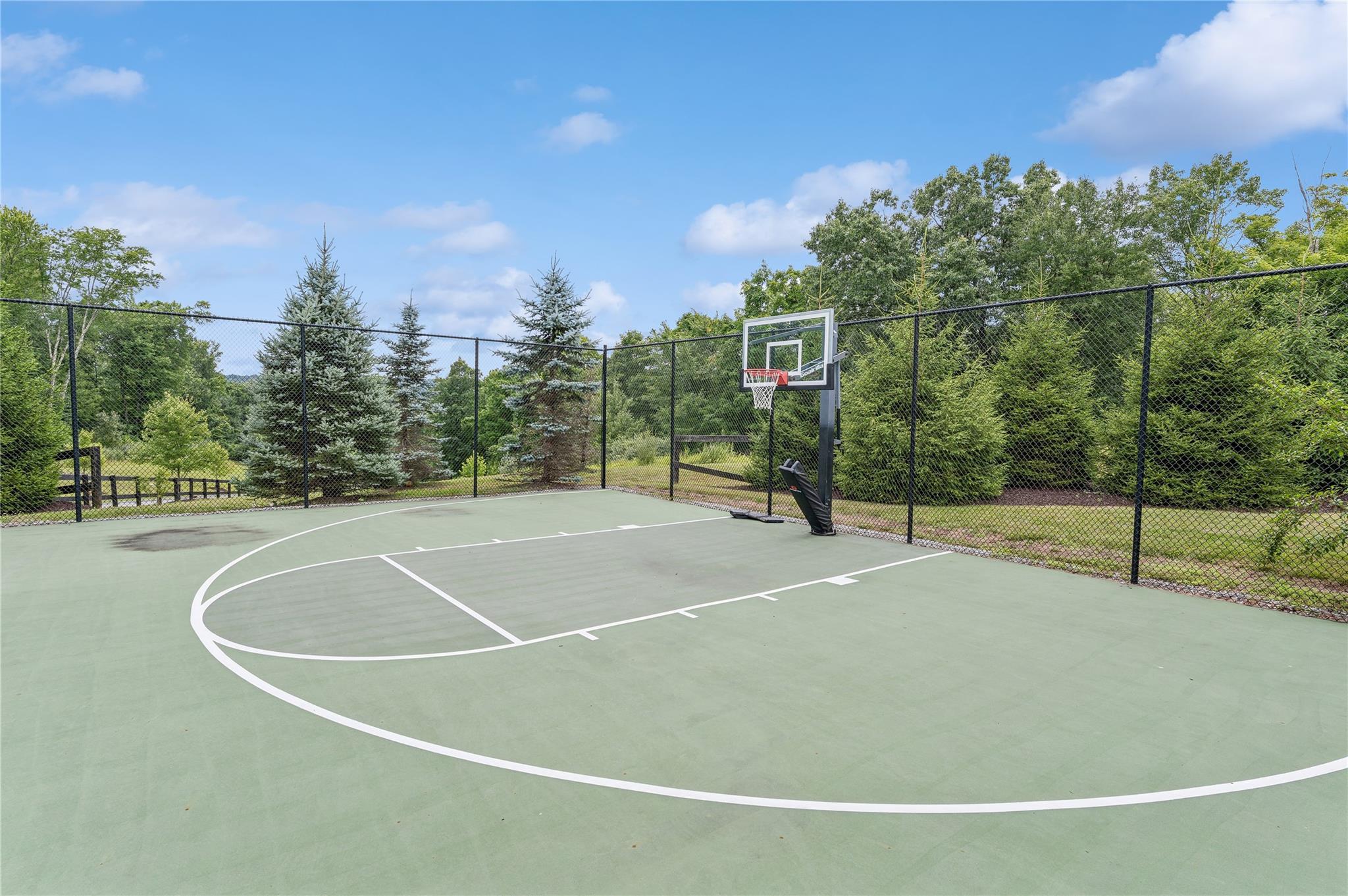 28 Stonehollow Drive, Brewster, New York image 46