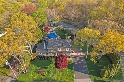 2 Pentmoor Drive Mastic NY 11950