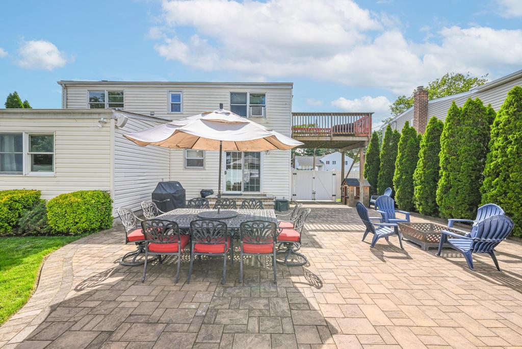 943 Durham Road, East Meadow, New York image 8