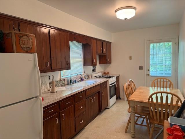5 Laurel Road, Rocky Point, New York image 2
