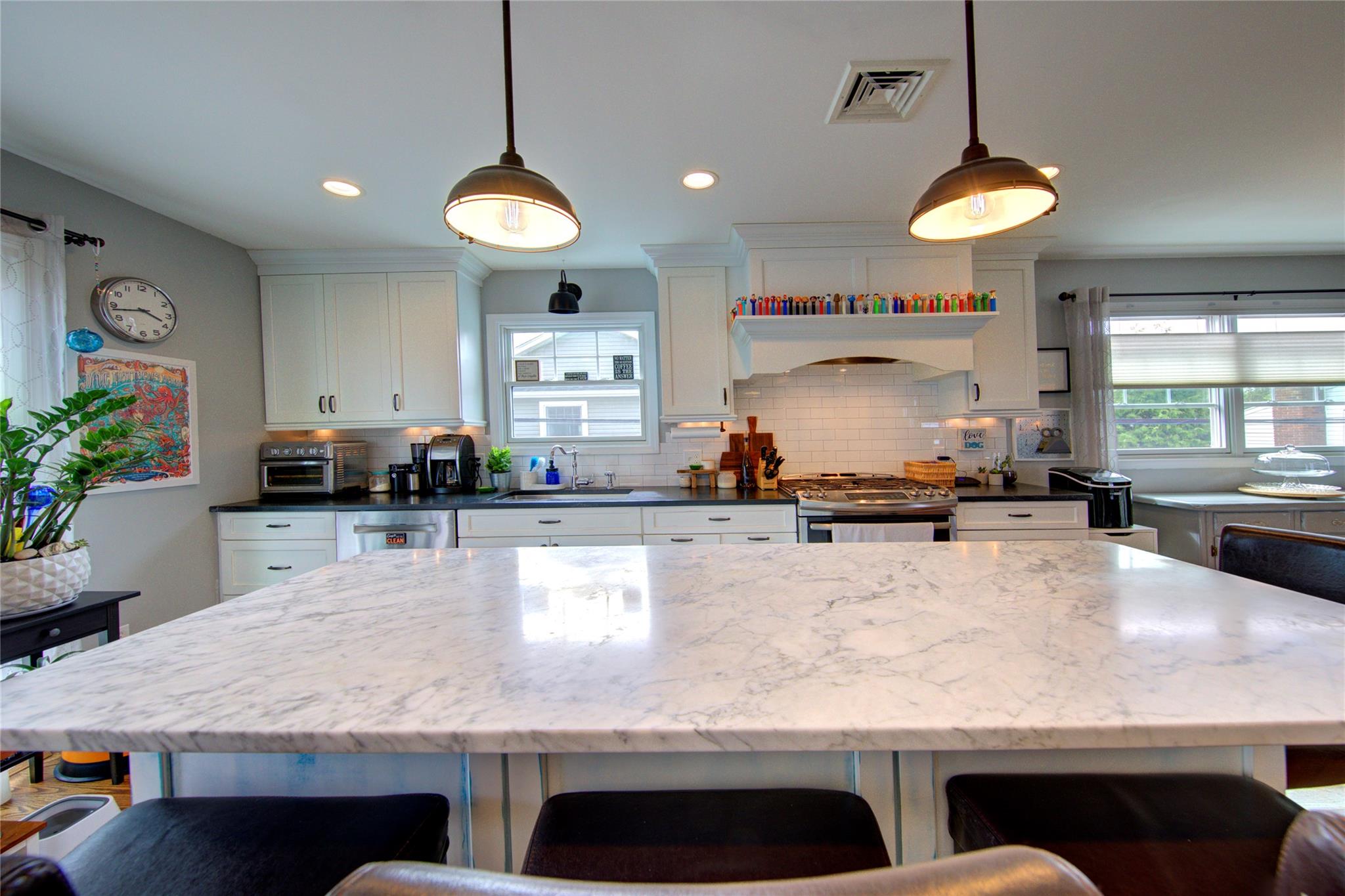 23 Farrell Street, Long Beach, New York image 10