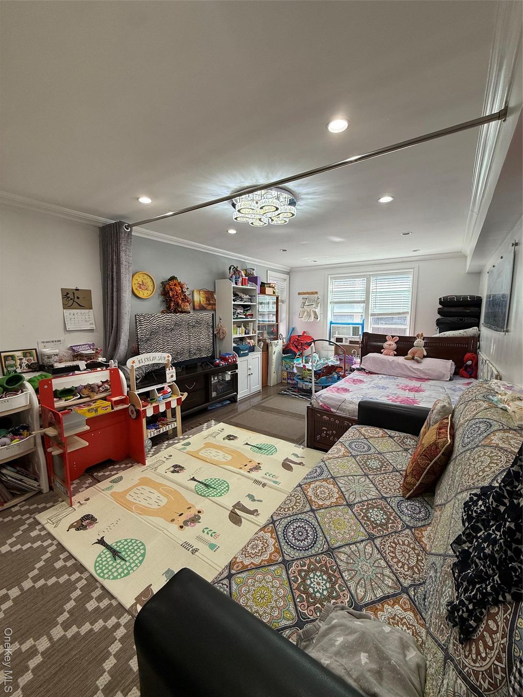 Photo of 4240 Bowne Street #5C, Flushing, NY 11355 (MLS # 960812)