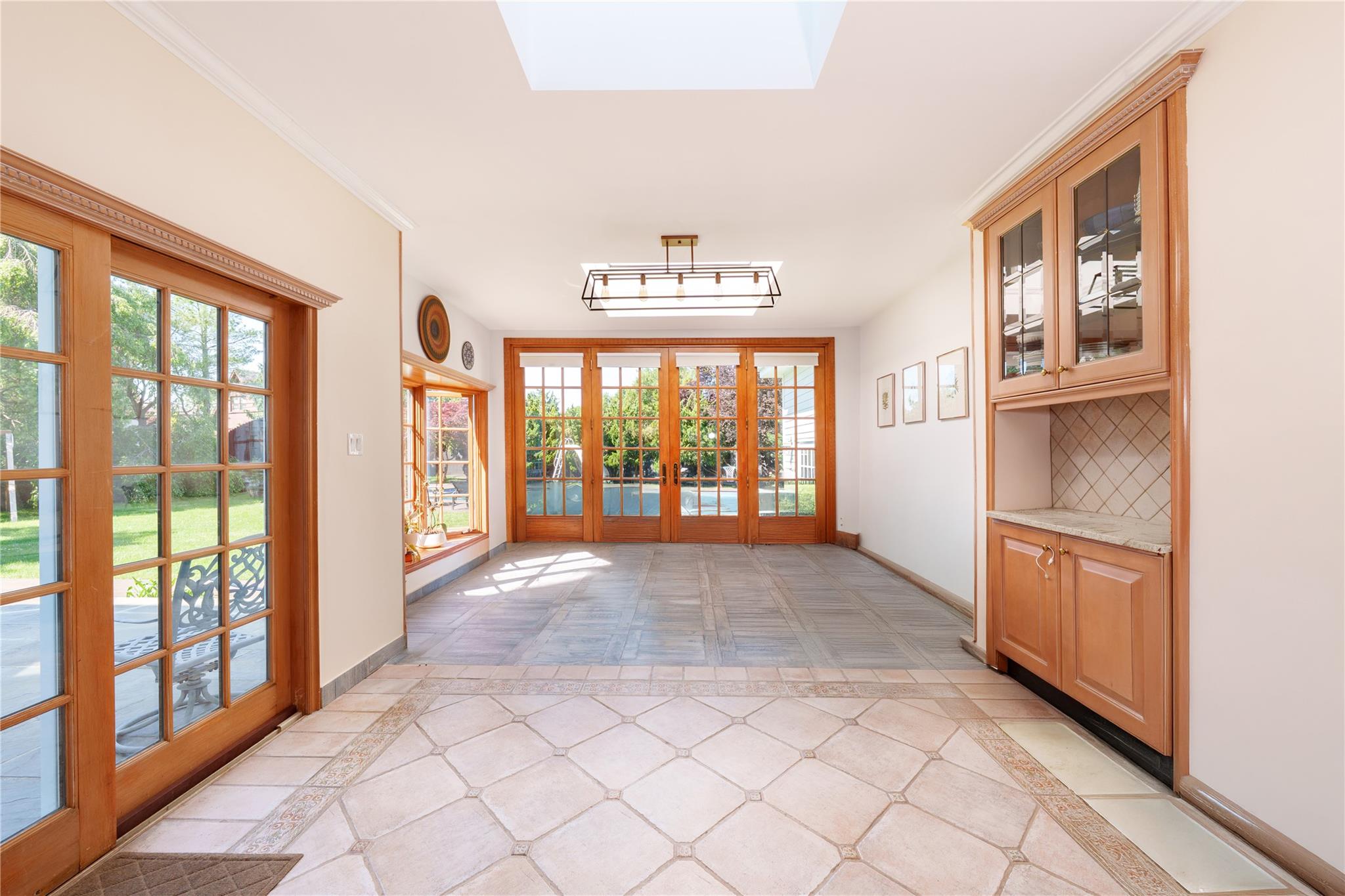 2420 Little Neck Boulevard, Bayside, New York image 11