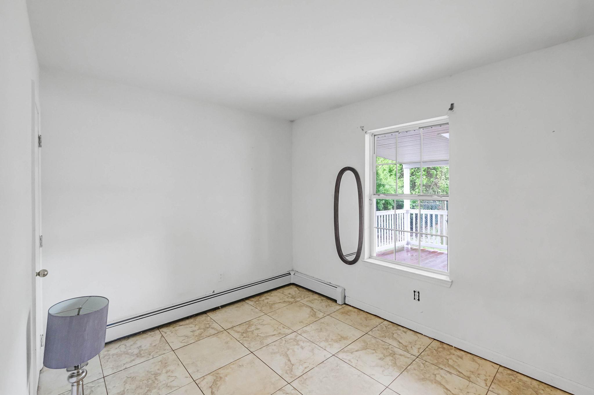 122 Eleanor Avenue, Mastic, New York image 18