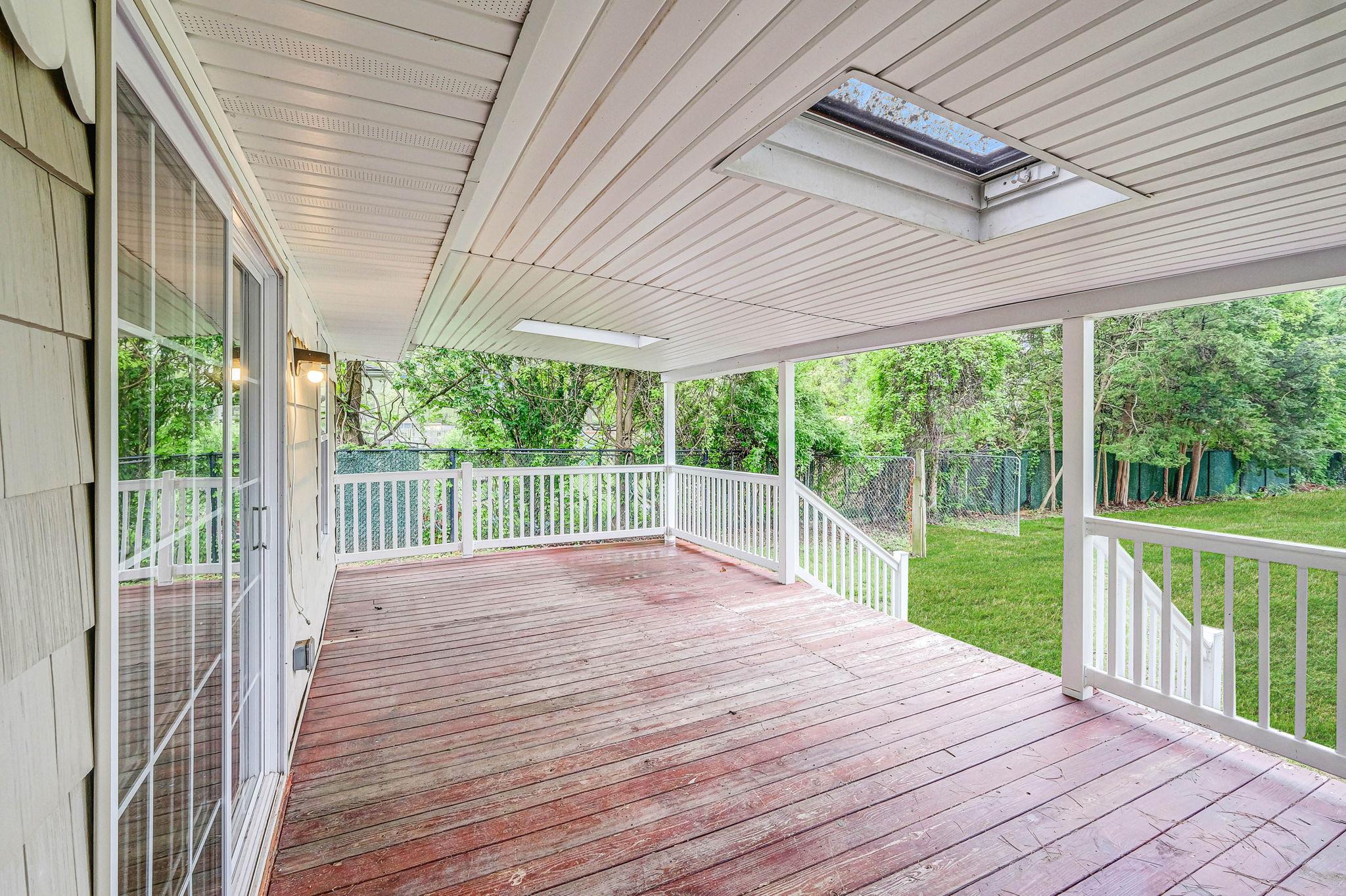 122 Eleanor Avenue, Mastic, New York image 29