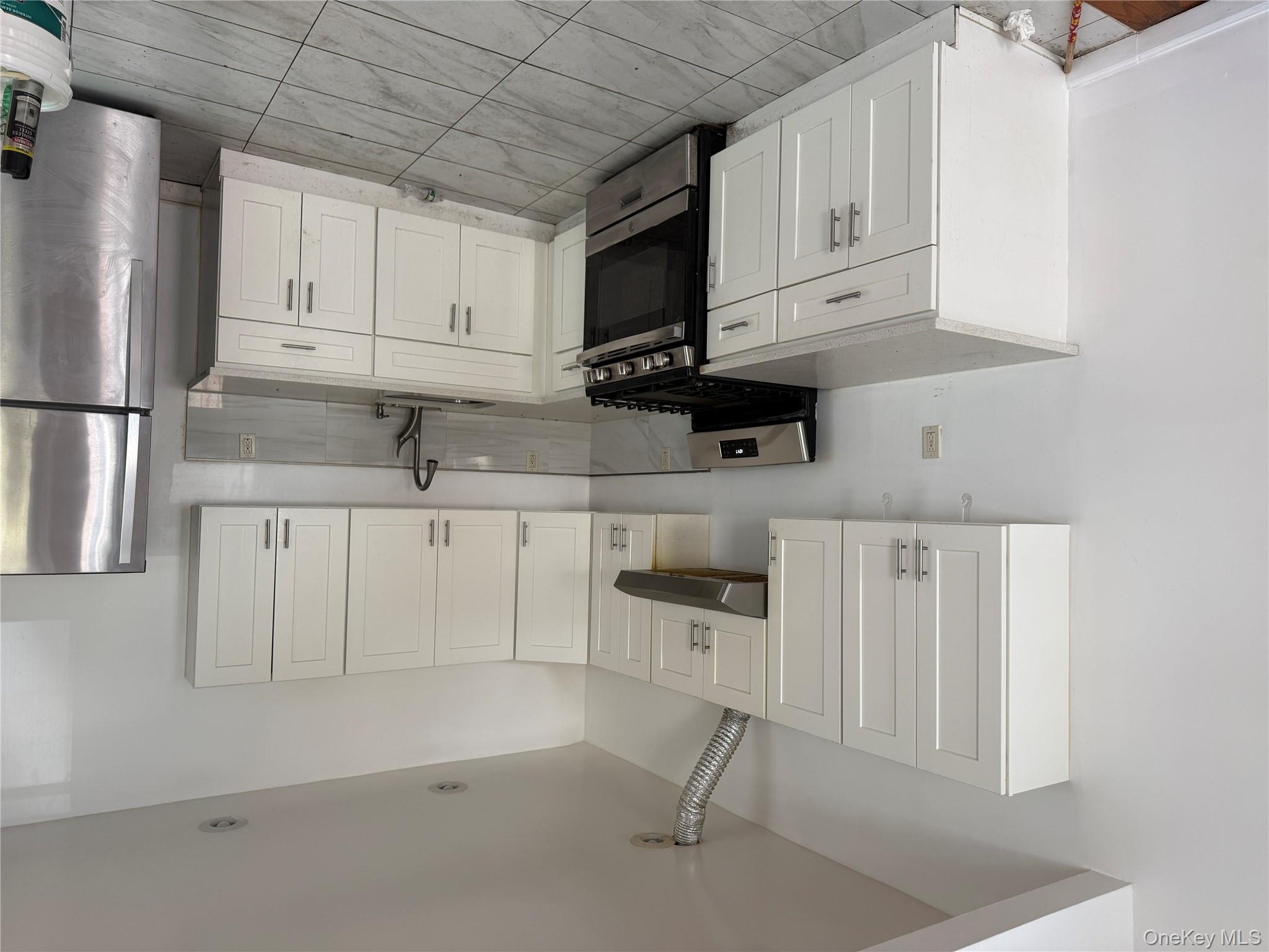 2356 Waterbury Avenue