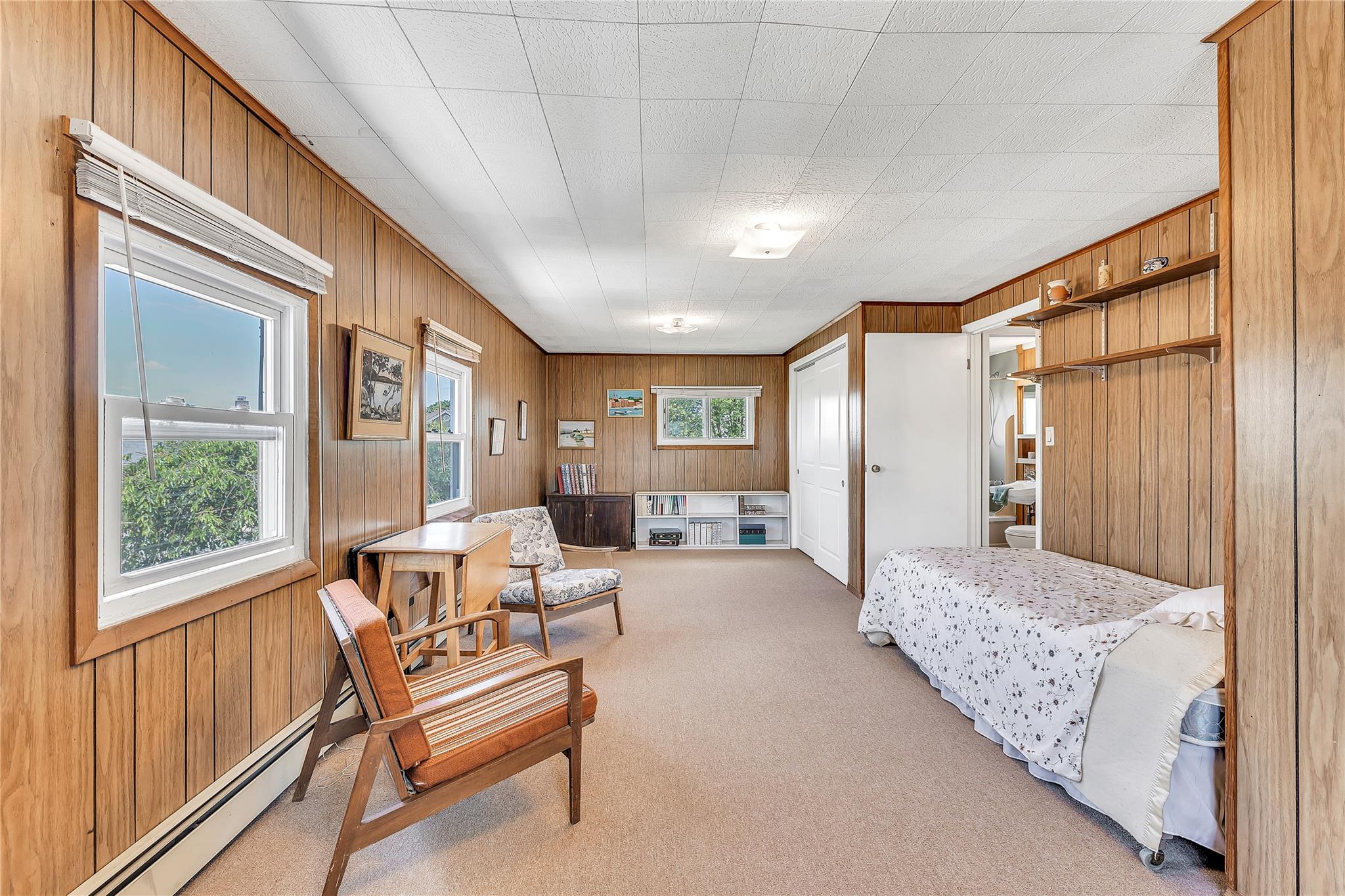 135 Sunrise Lane, Levittown, New York image 17