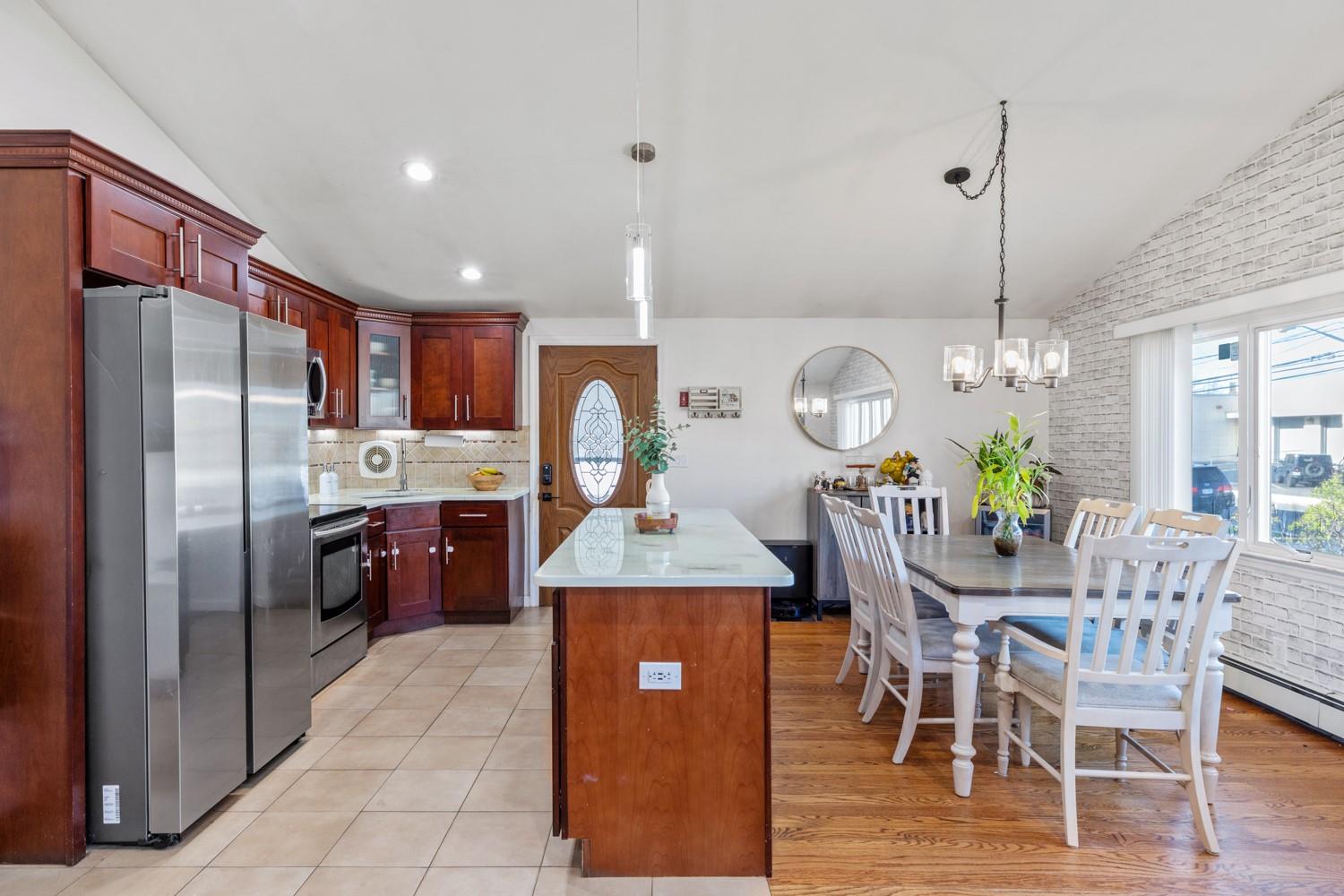 746 S Ocean Avenue, Freeport, New York image 4