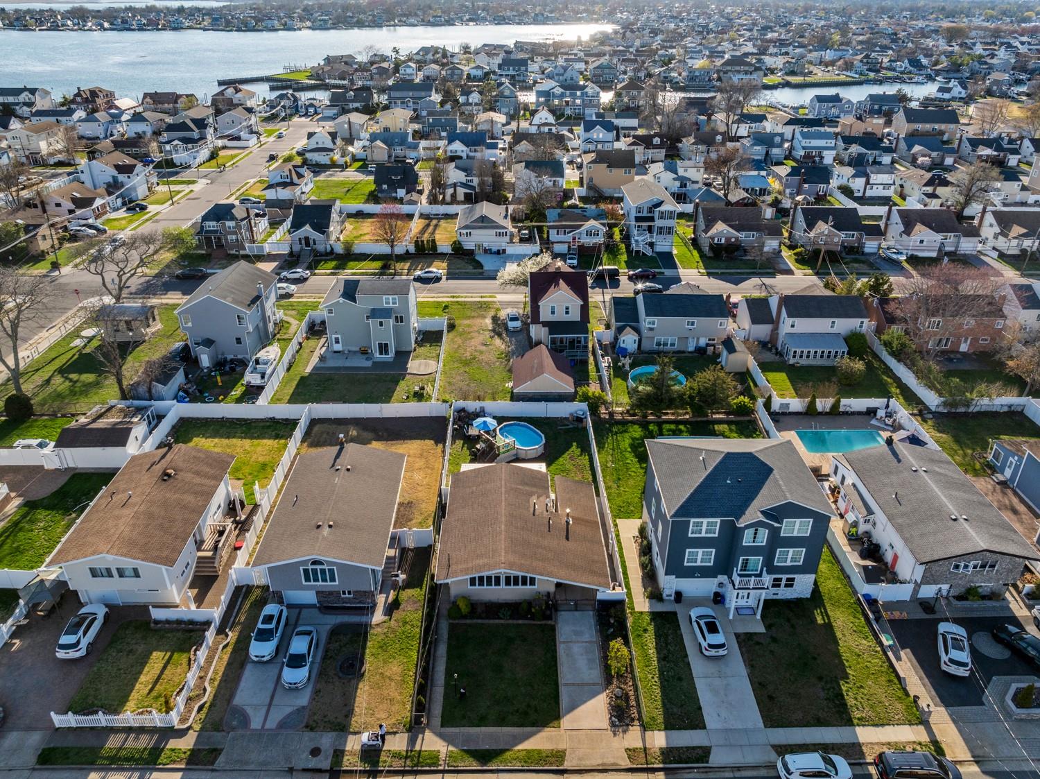 746 S Ocean Avenue, Freeport, New York image 25