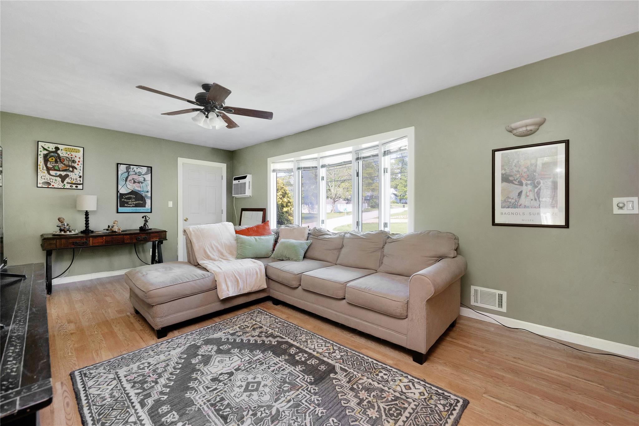 18 Lincoln Avenue, Ronkonkoma, New York image 9