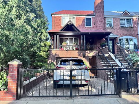 51-01 64th Street Woodside NY 11377