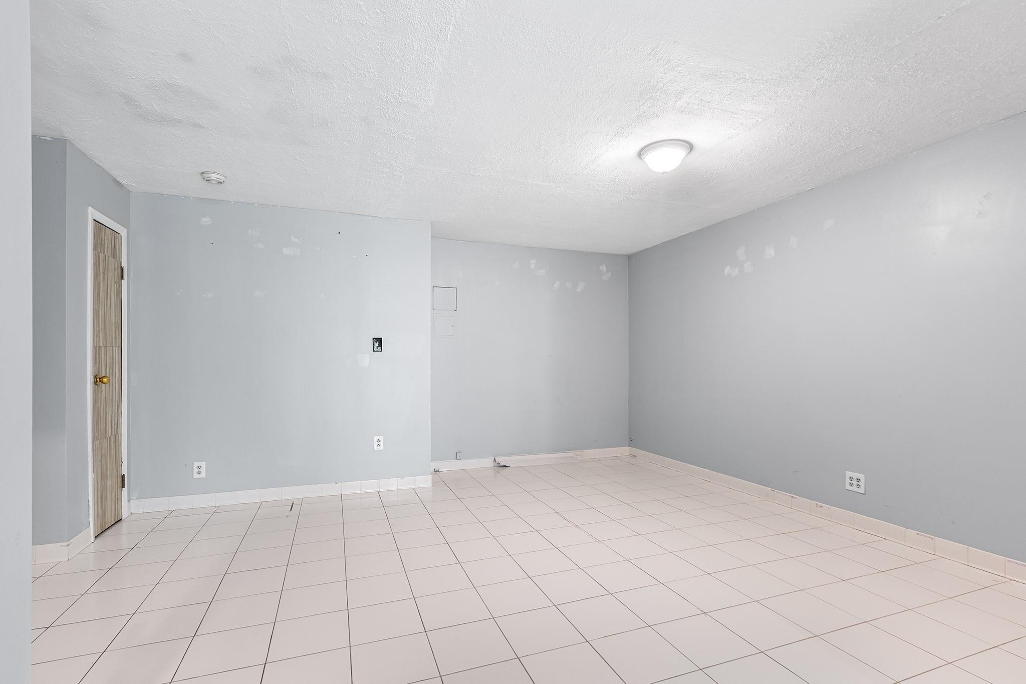 17 Hemlock Circle, Peekskill, New York image 24