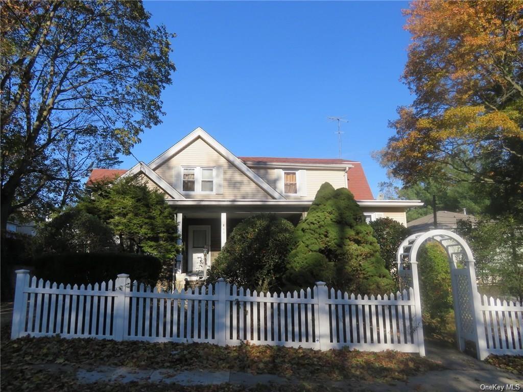 Fifth Avenue 1 West, New Rochelle, New York - 1 Bedrooms  
1 Bathrooms - 