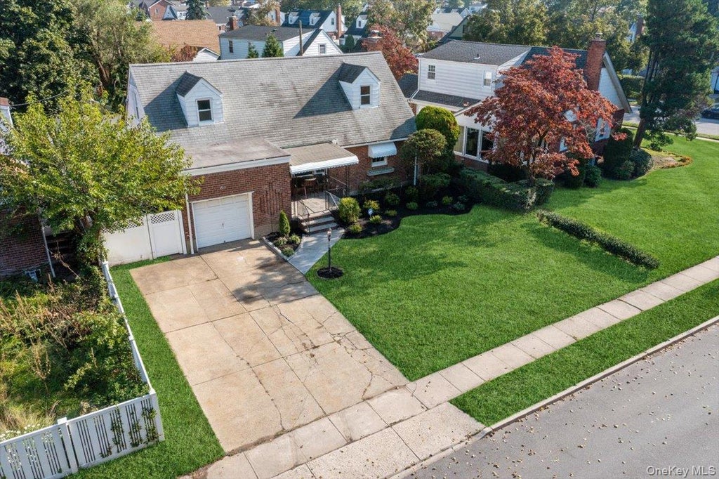 Photo of 54 Greenway Boulevard, Elmont, NY 11003 (MLS # 1056645)