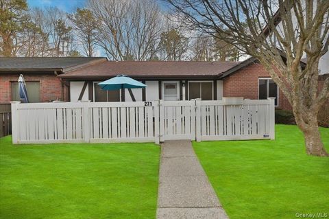 271 Birchwood Road Medford NY 11763