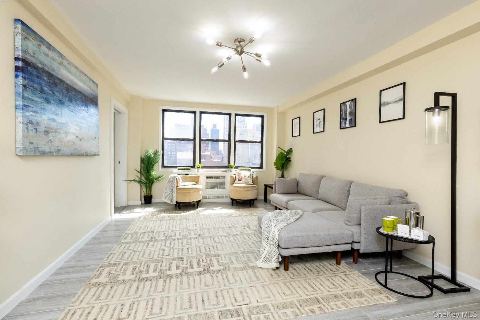 241 E 76th Street 9I