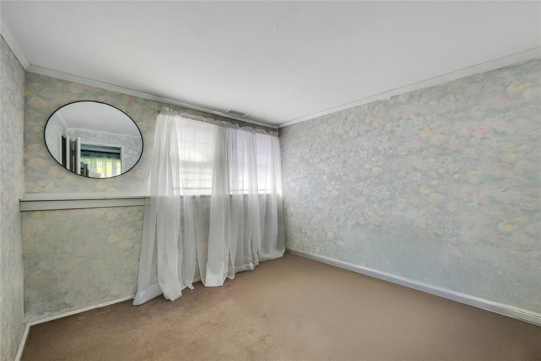 9 Purdy Avenue, East Northport, New York image 27
