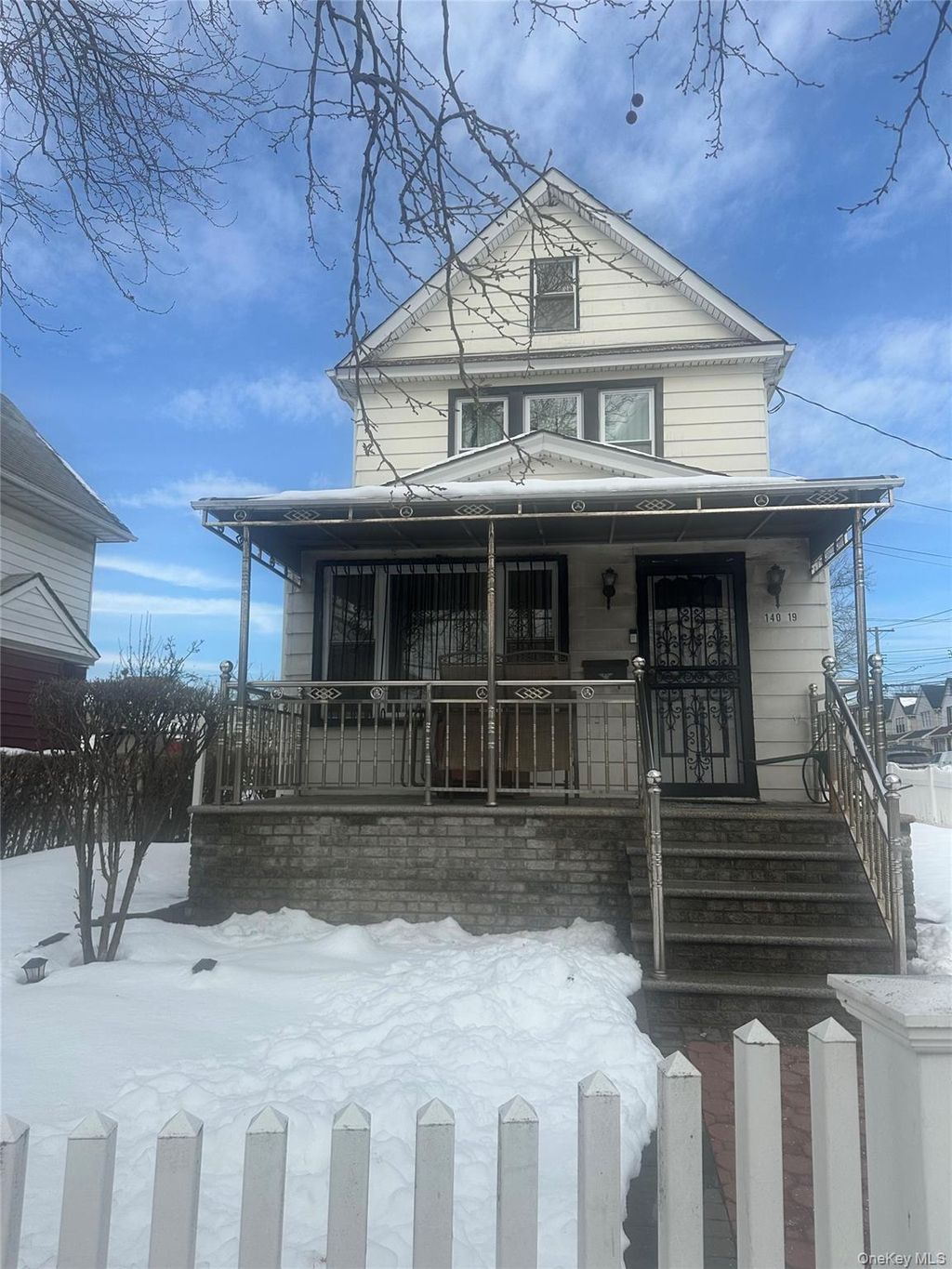 Photo of 14019 Foch Boulevard, Jamaica, NY 11436 (MLS # 965449)