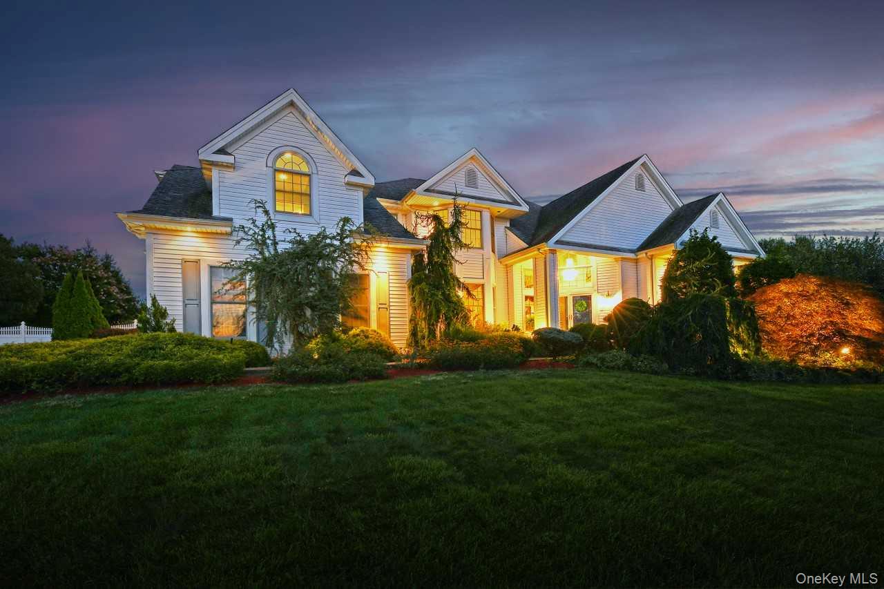 2 Andiron Court