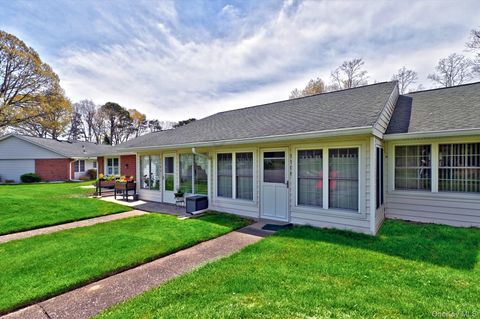 Photo of 110 Exmore Court #A, Ridge, NY 11961 (MLS # 992109)