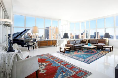 181 E 90th Street PH32A New York (Manhattan) NY 10128