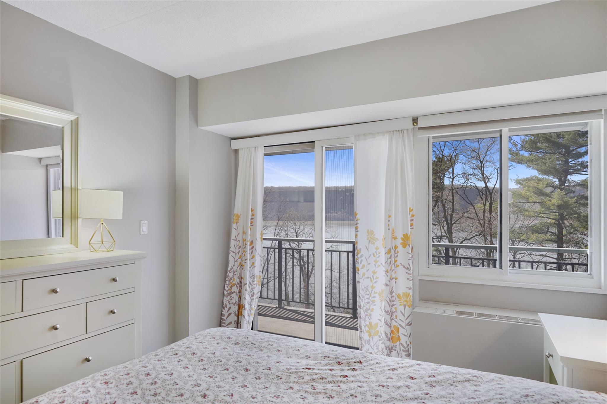 1020 Warburton Avenue #6C, Yonkers, New York image 12