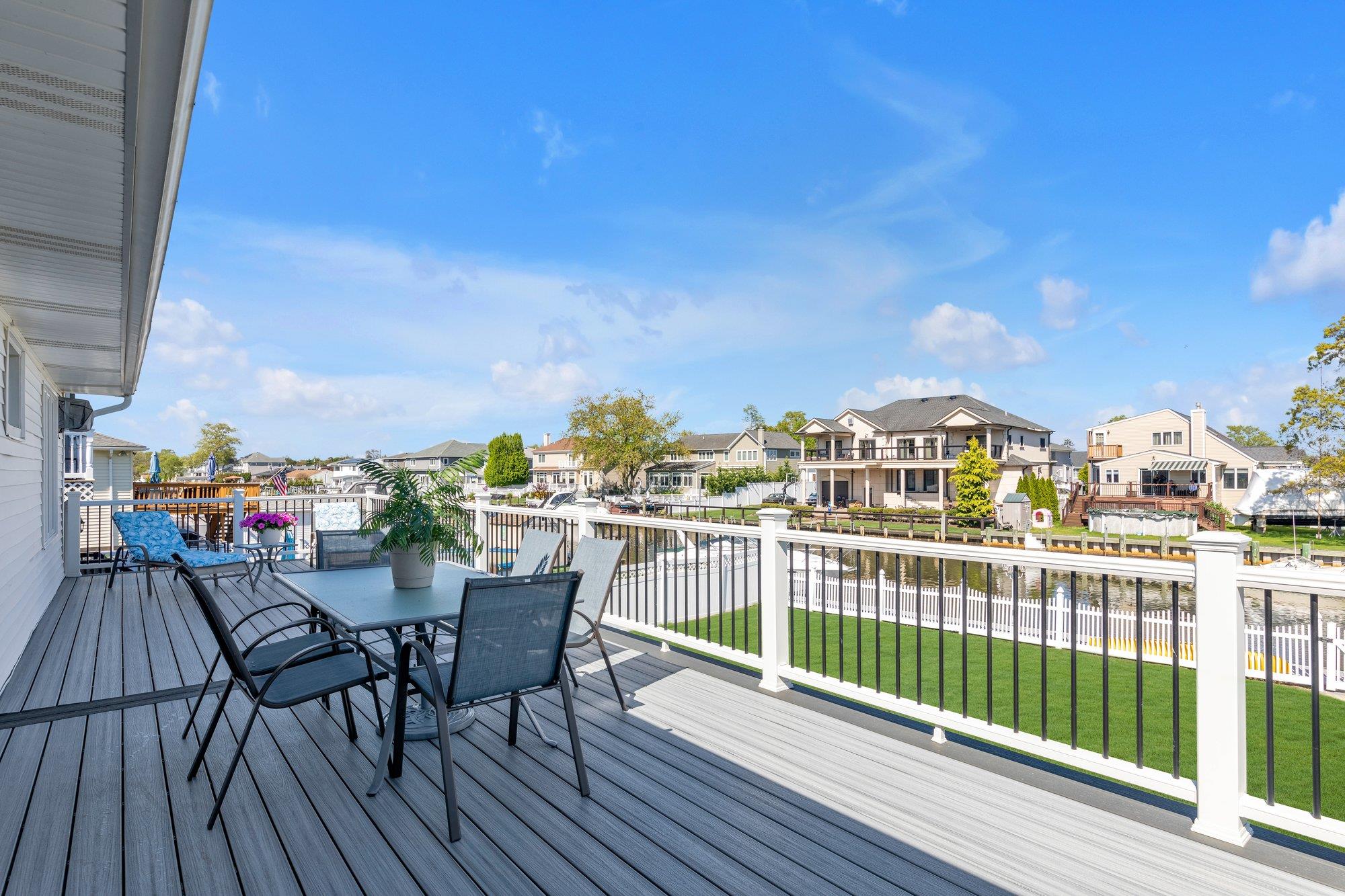 2397 Riverside Avenue, Seaford, New York image 15