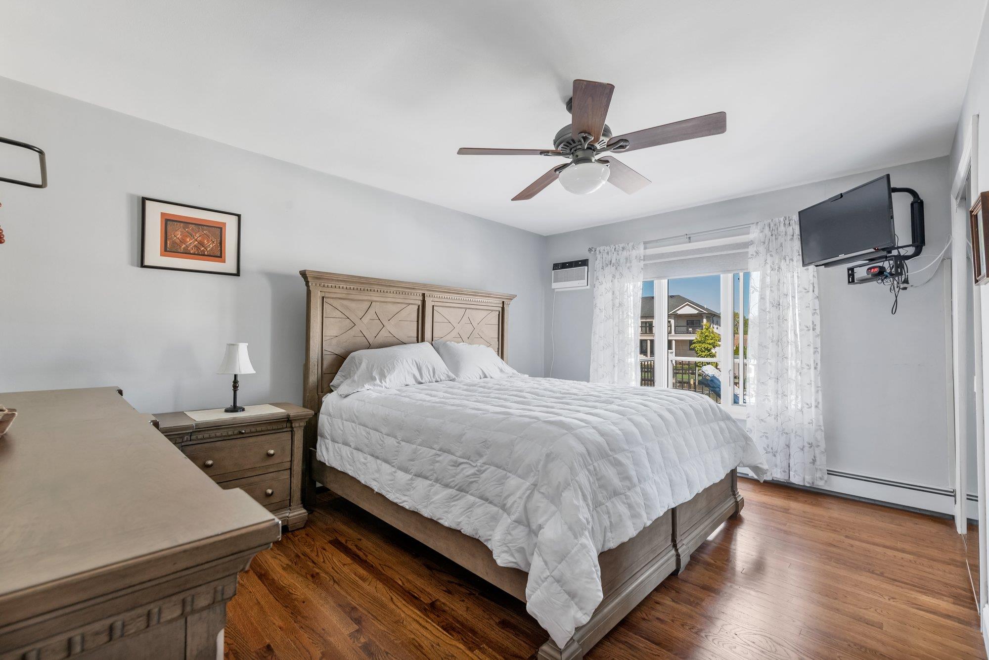 2397 Riverside Avenue, Seaford, New York image 12