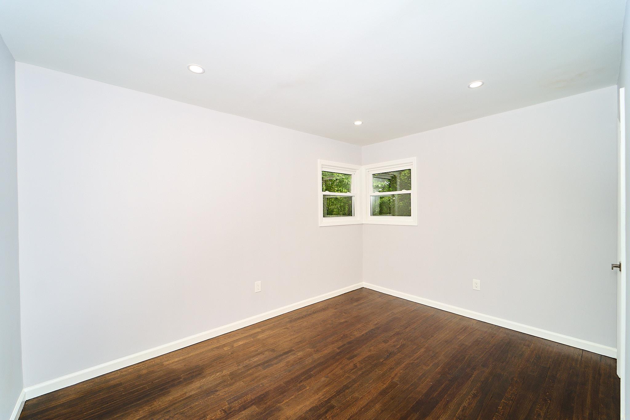 133 S 7th Street, Bethpage, New York image 9