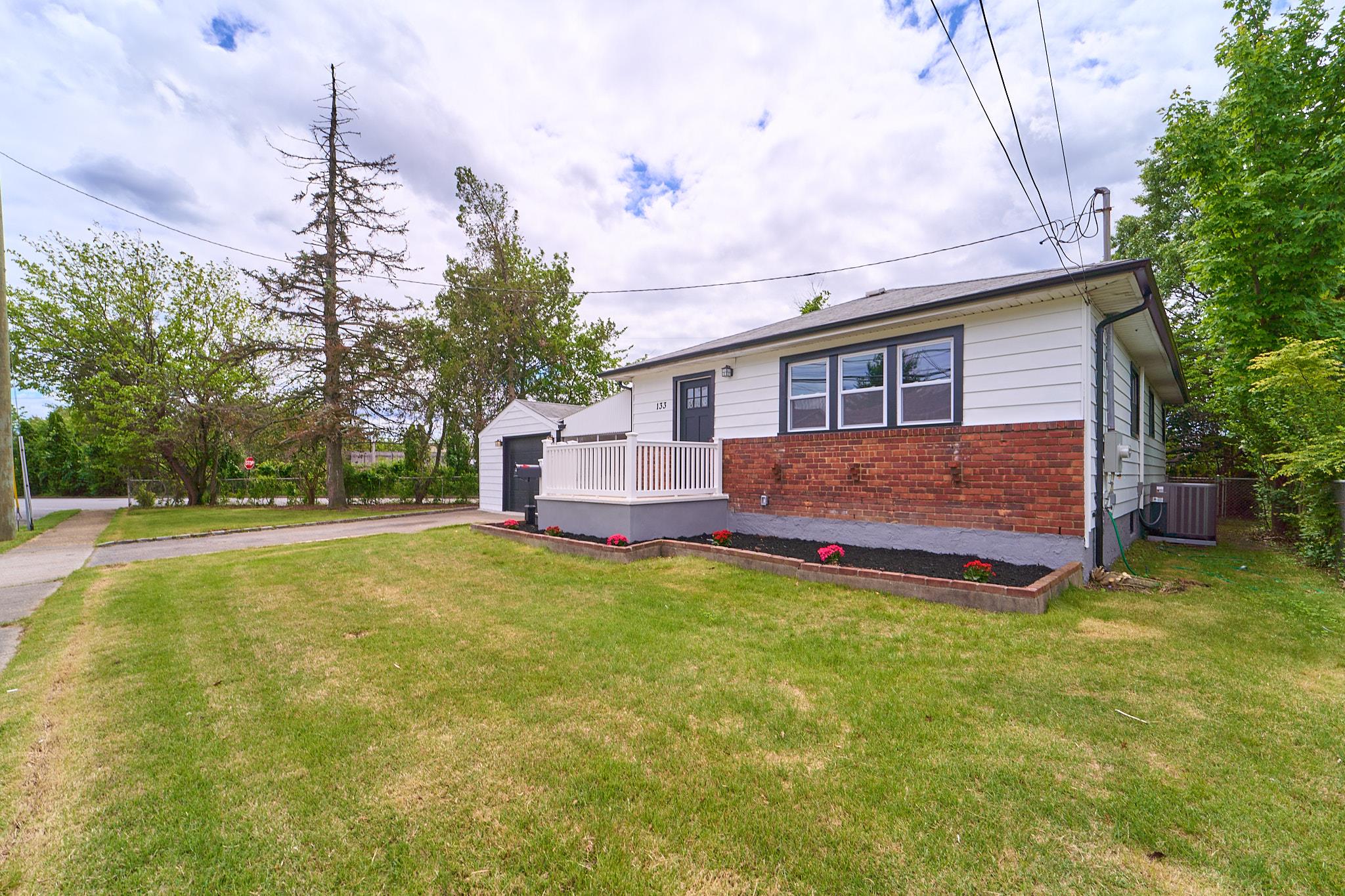 133 S 7th Street, Bethpage, New York image 3