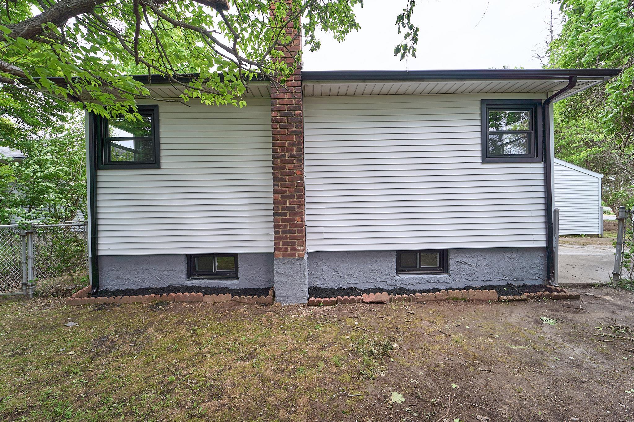 133 S 7th Street, Bethpage, New York image 38