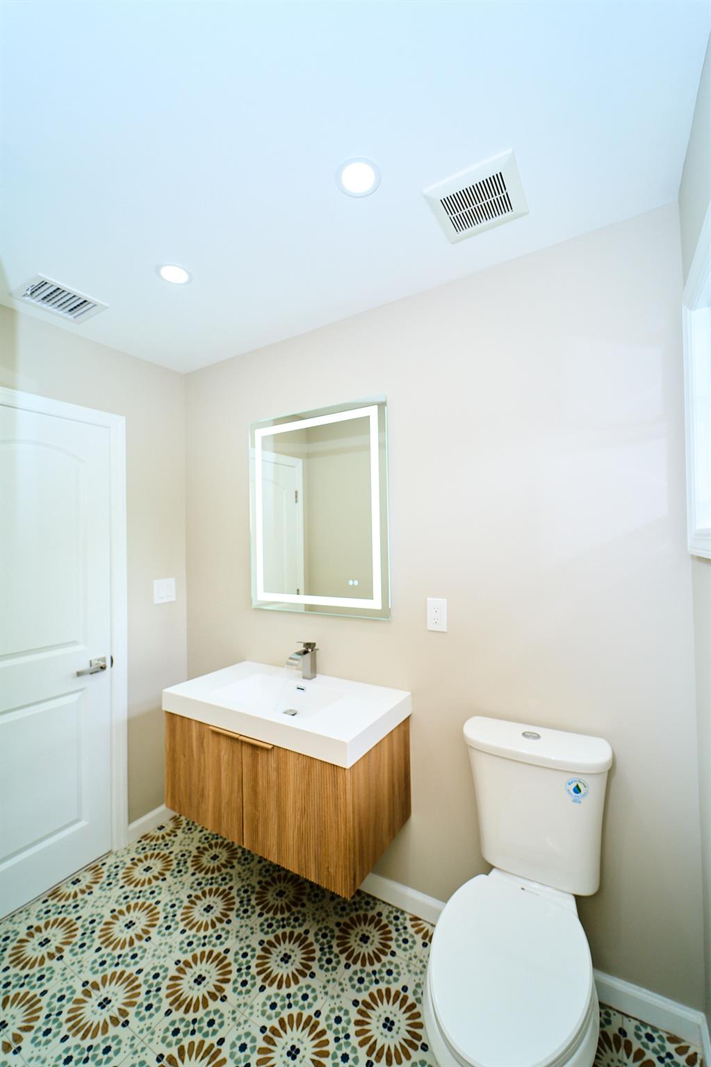 133 S 7th Street, Bethpage, New York image 15