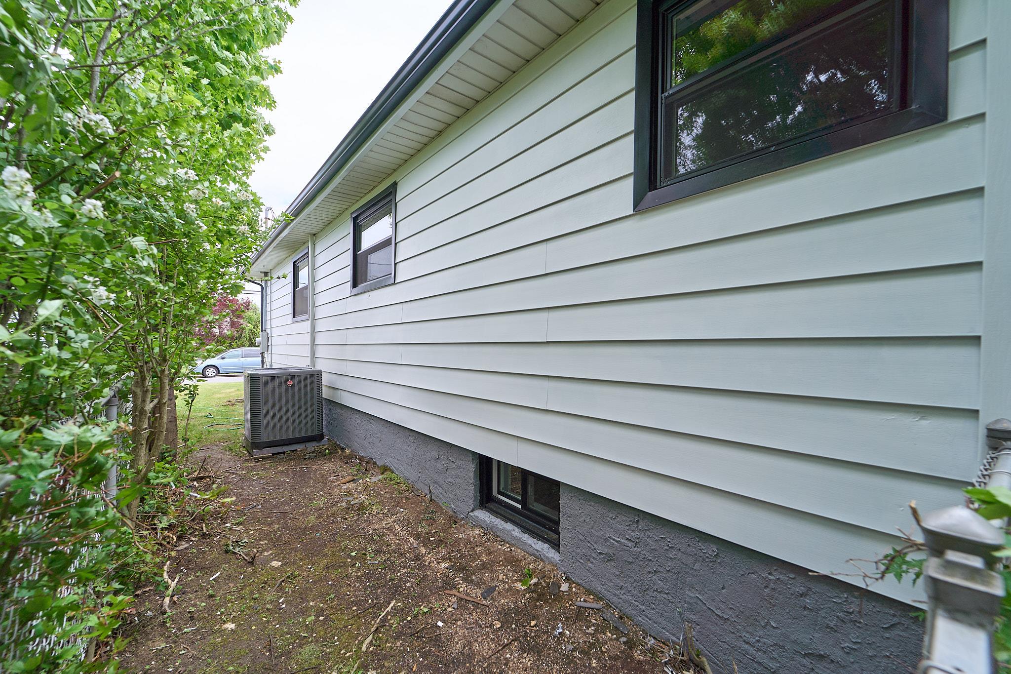 133 S 7th Street, Bethpage, New York image 31