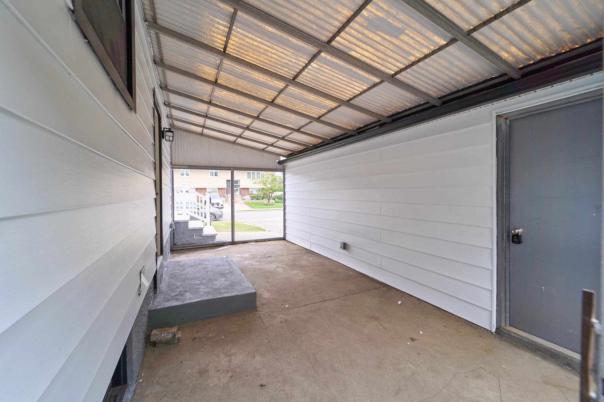 133 S 7th Street, Bethpage, New York image 35