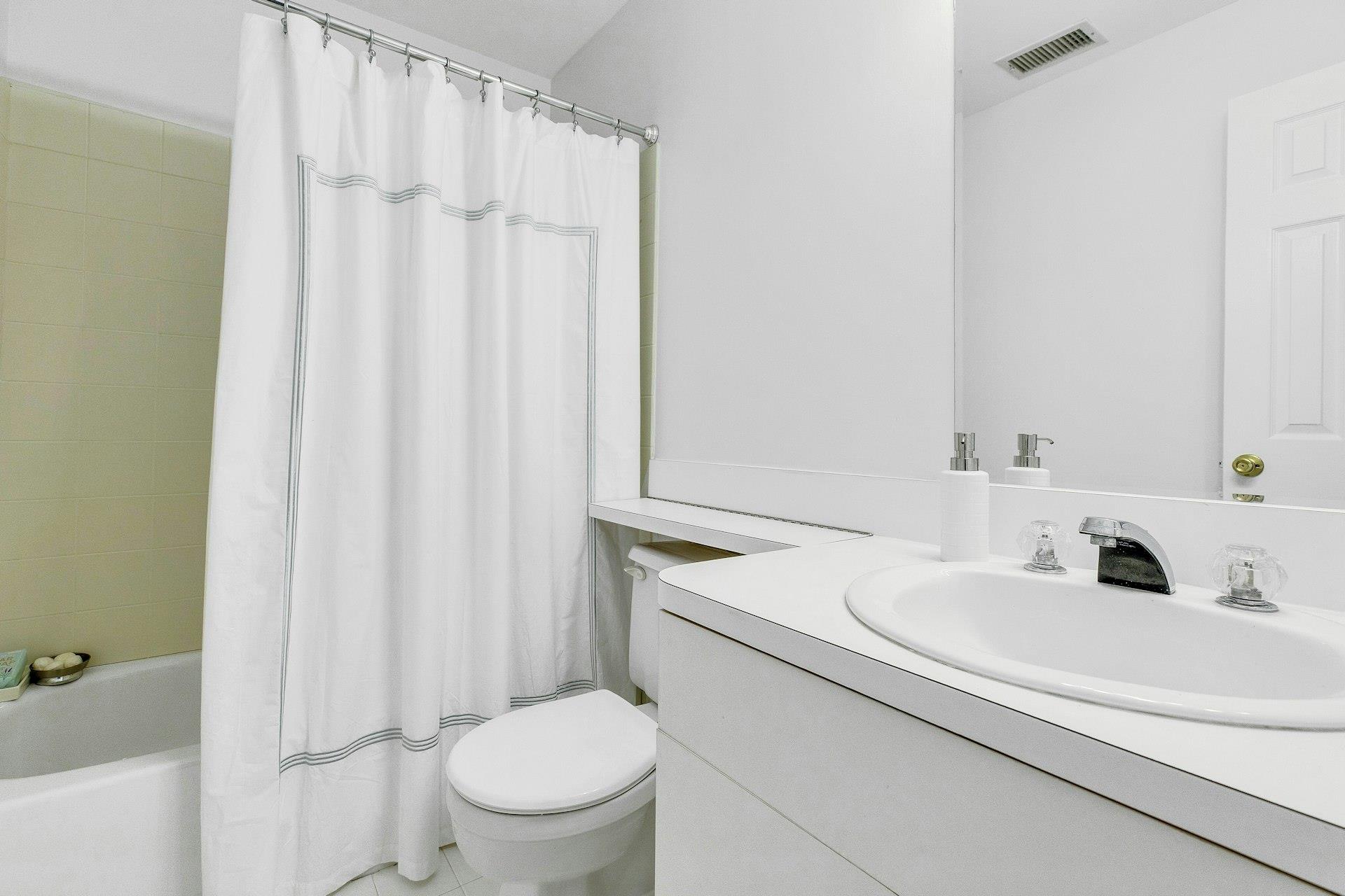 500 Meadow Court #28, Southold, New York image 23