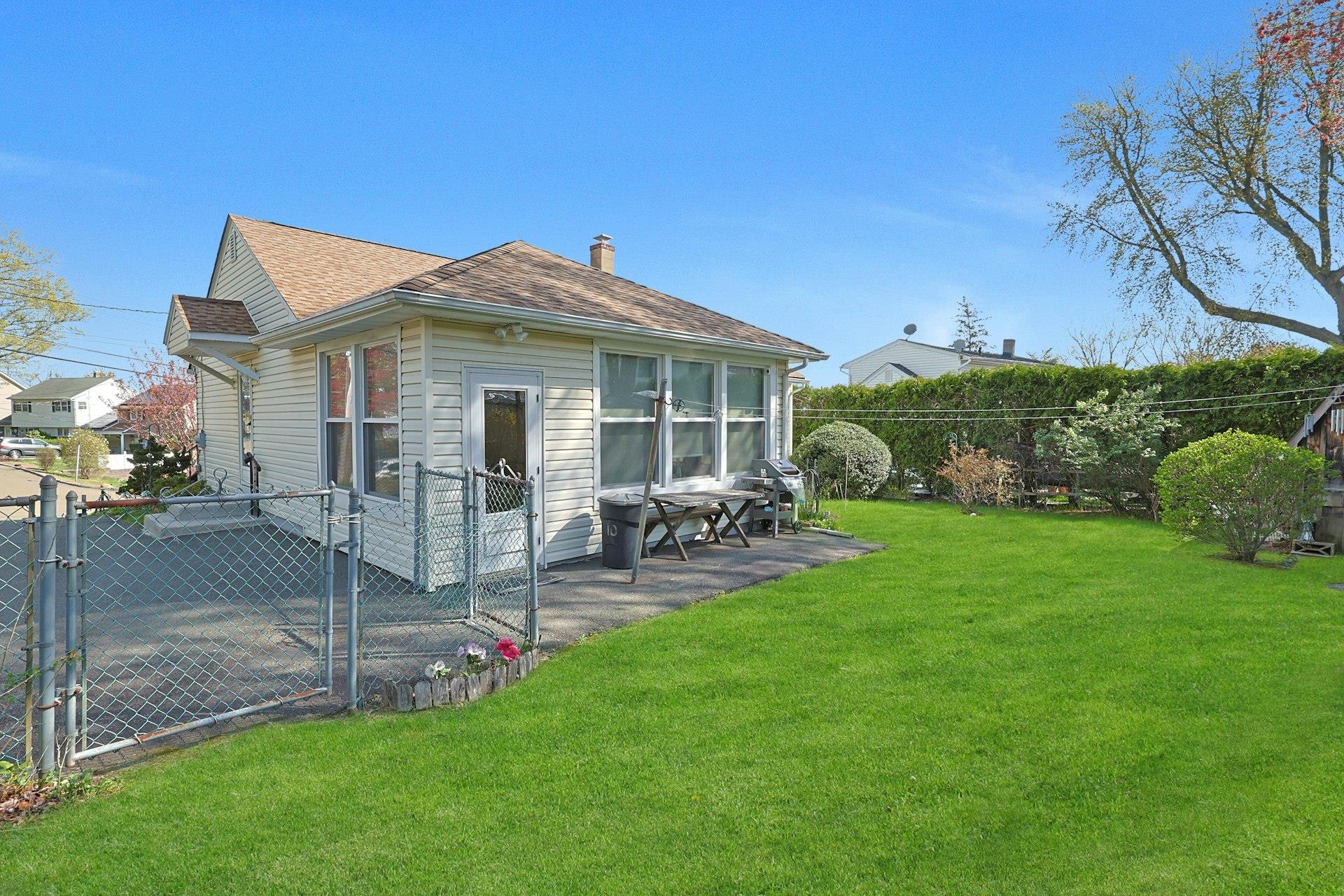 10 Oak Street, Garnerville, New York image 18