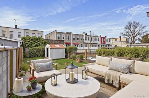Multifamily For Sale - 294 Autumn Avenue<br/> Brooklyn, NY 11208