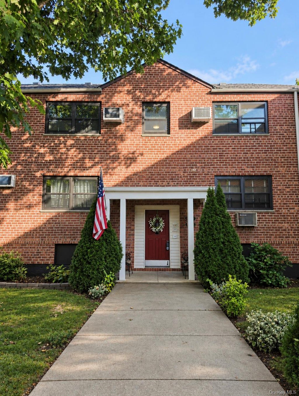 Photo of 80-03 156th Avenue Ave #141, Howard Beach, NY 11414 (MLS # 1061391)