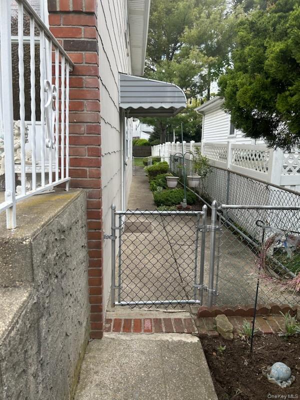 30 Malverne Avenue