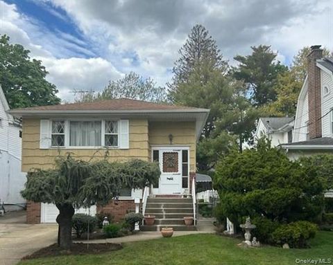 30 Malverne Avenue, Malverne, NY 11565 - MLS#: 994252