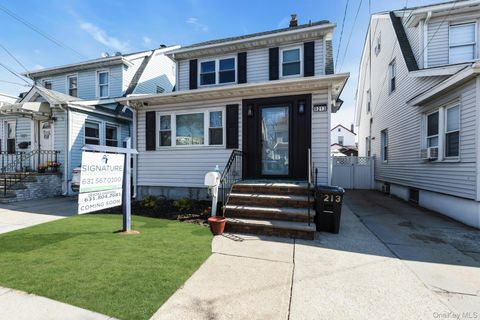 Homes For Sale - 92-13 245th Street<br/> Floral Park, NY 11001