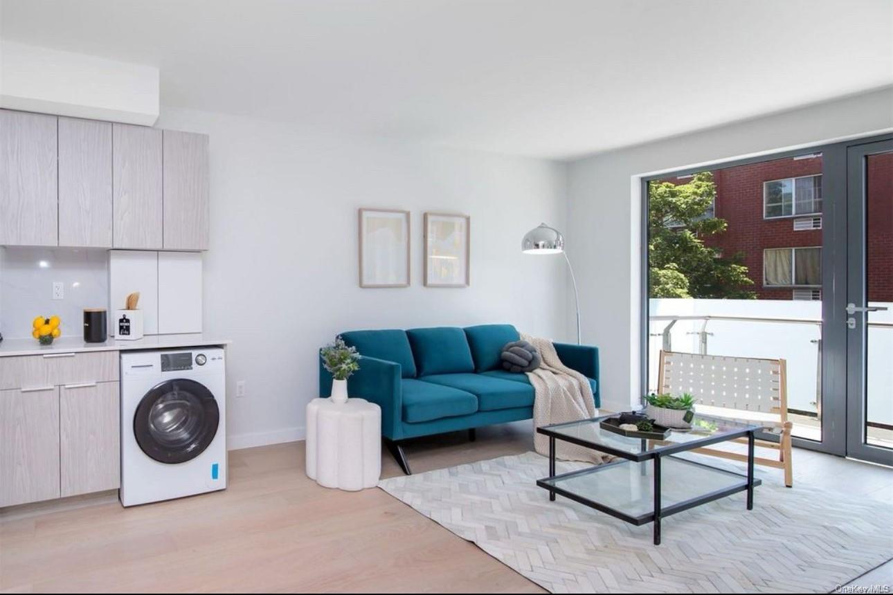 41st Avenue 4A, Flushing, Queens, NY - 1 Bedrooms  
1 Bathrooms  
4 Rooms - 