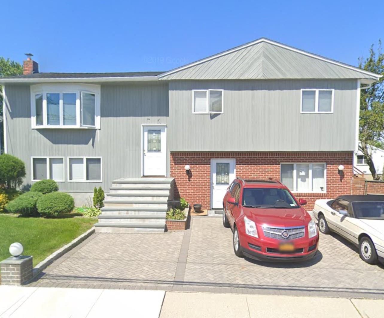 300 Branch Avenue, Freeport, New York image 1